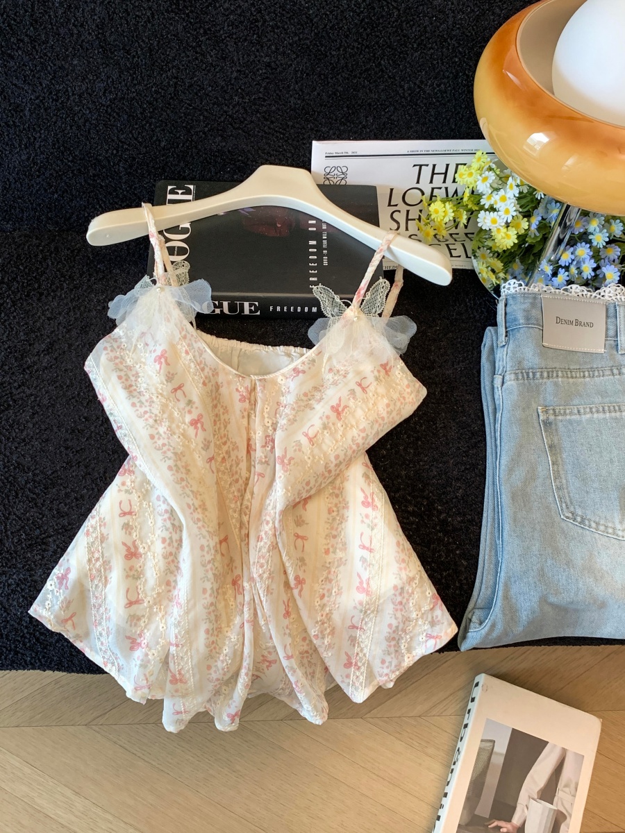 Women's Vacation Style Embroidered Floral Loose V-Neck Cami Top Summer 2026 Fashion Pleated Drapey Elegant Blouse - Style 5d7c1a - Image 4