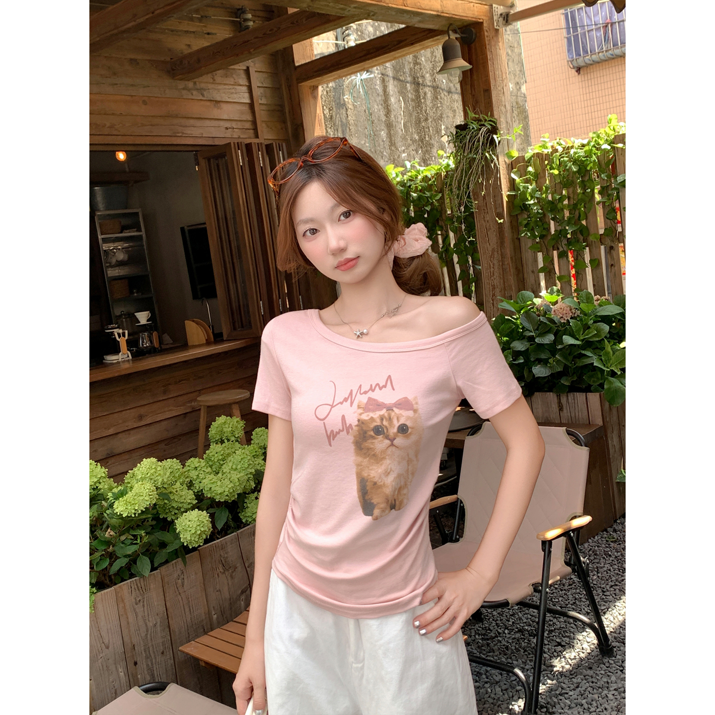 Women's Off-Shoulder Slant Neck Cat Print Short Sleeve T-Shirt Summer Slim Fit Commuter Top