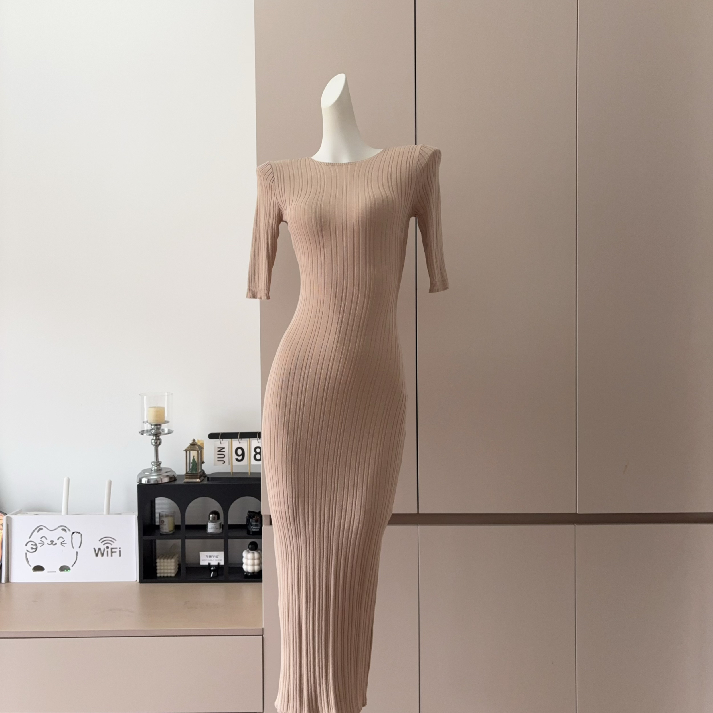 Korean Minimalist Round Neck Mid Sleeve Knit Dress for Women - Image 3