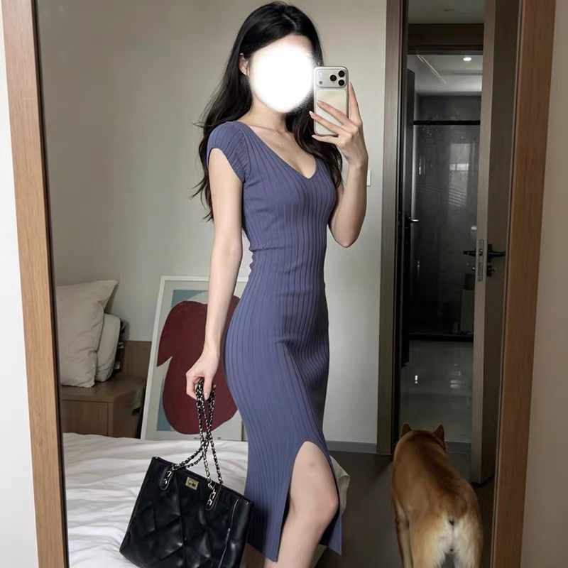 Minimalist V-Neck Sleeveless Knit Dress for Women - Image 2